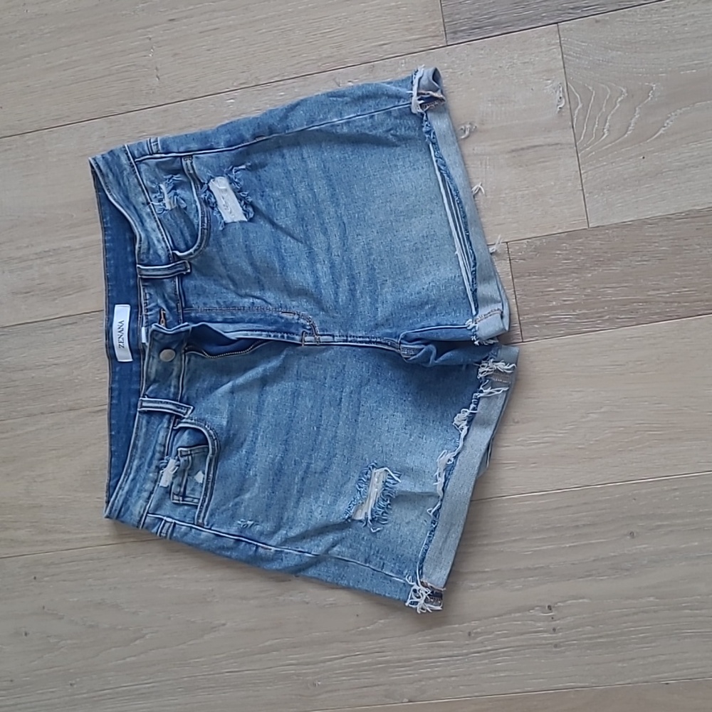 Size Large jean shorts